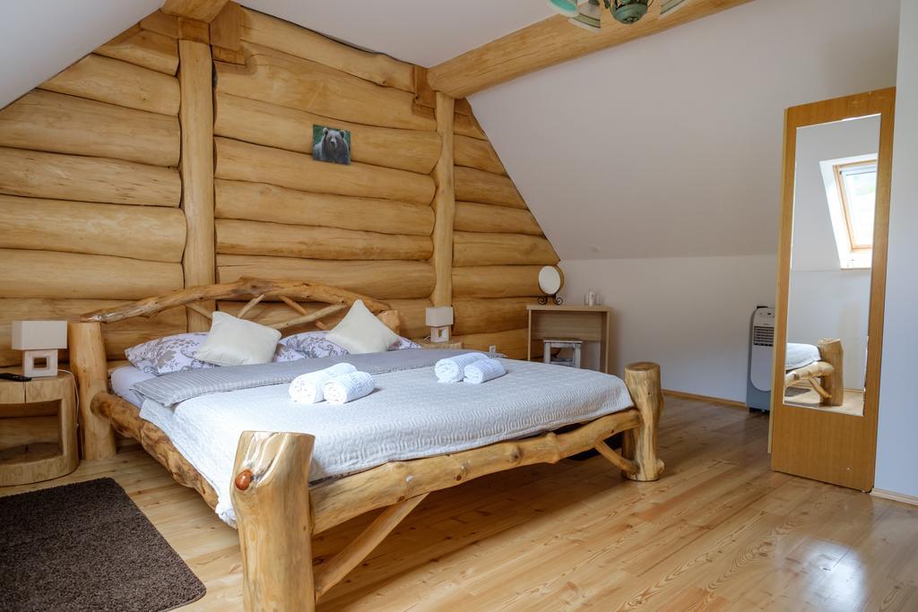 Bear'S Log Villa Селище Дрезницко Екстериор снимка