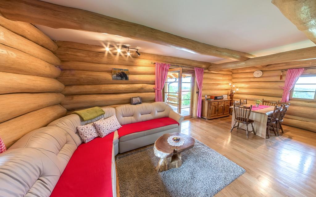Bear'S Log Villa Селище Дрезницко Екстериор снимка